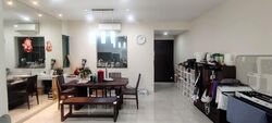 Stratford Court (D16), Condominium #533128481